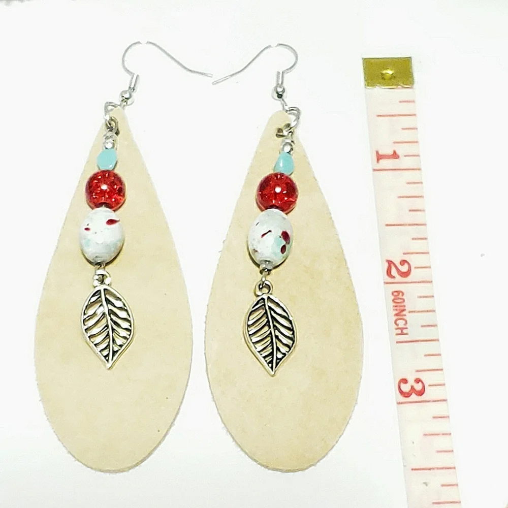 3/$25 💛BEAUTIFUL HANDMADE EARRINGS 💛 or all for $55 - Picture 2 of 7